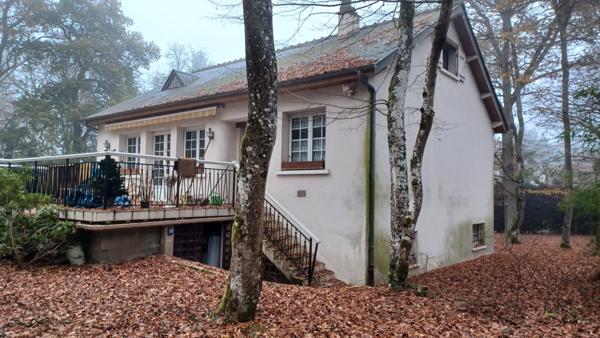 À vendre - Maison individuelle, 6 pièces située à Le Controis-en-Sologne (41700)