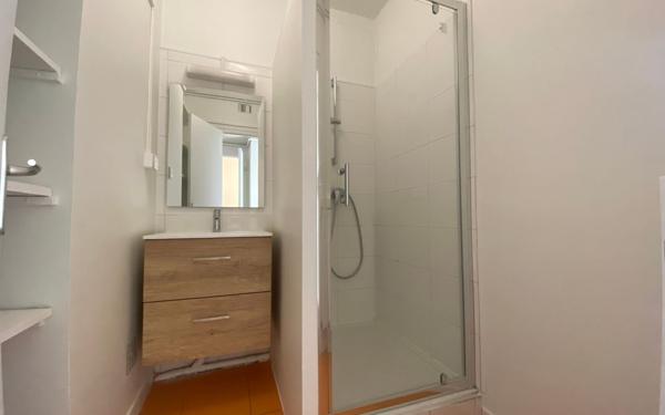 Appartement à louer    3 pièces • 62,46 m2 Lyon 5