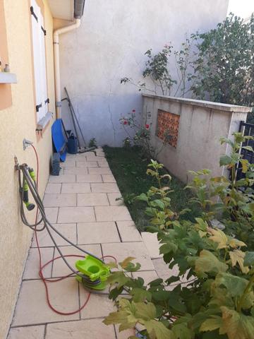 Maison 3 pièces de 90 m² à Andrezieux boutheon
