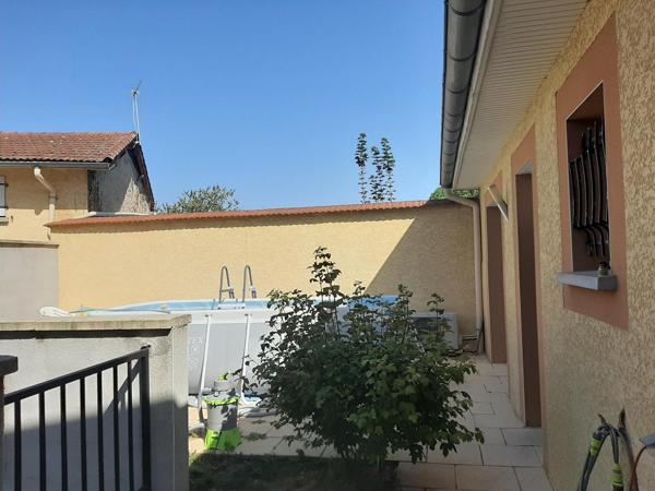 Maison 3 pièces de 90 m² à Andrezieux boutheon