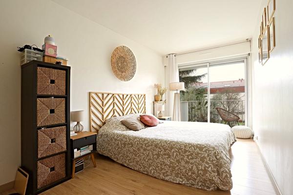 Appartement Nanterre 2 pièce(s) 75 m2 €480 000 ** - Référence 15279