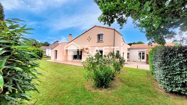 Maison familiale avec terrain, garages et atelier – au calme à 10 min de La Roche-sur-Yon au Beignon Basset