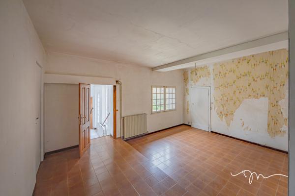 Gimont (32200) Magnifique Corps de ferme de 243m2 + 645m2 de dépendances, atelier, hangar