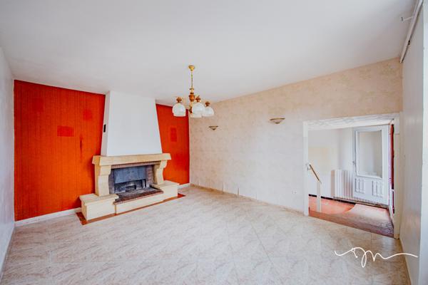 Gimont (32200) Magnifique Corps de ferme de 243m2 + 645m2 de dépendances, atelier, hangar