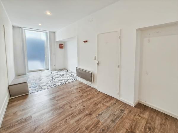 Auch (32000) Local commercial de 45m2 - Auch centre