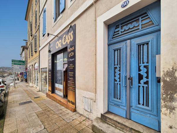 Auch (32000) Local commercial de 45m2 - Auch centre