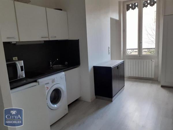 Location appartement Roanne (42300) 2 pièces 28.11m²