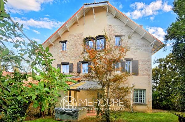 Manoir à Malause