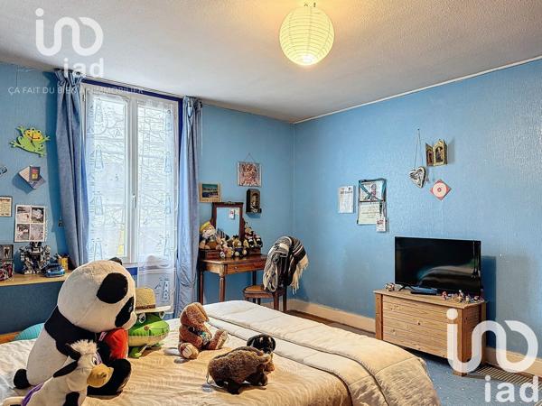 Maison traditionnelle 6 pièces de 150 m² à Saint-Maurice-sur-Aveyron (45230)