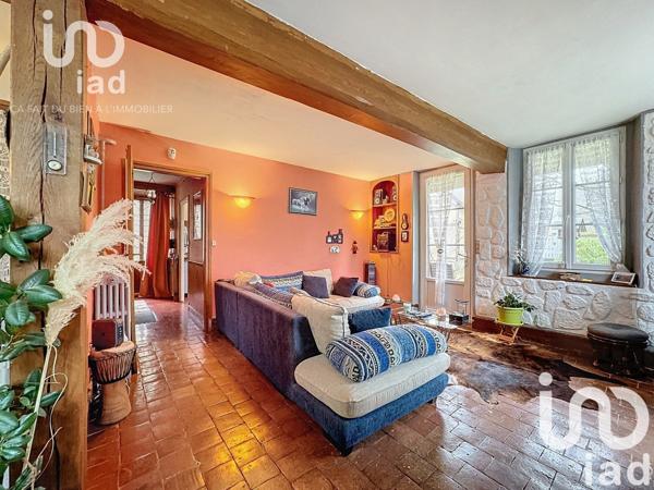 Maison traditionnelle 6 pièces de 150 m² à Saint-Maurice-sur-Aveyron (45230)