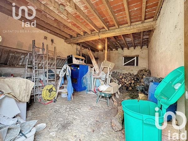 Maison traditionnelle 6 pièces de 150 m² à Saint-Maurice-sur-Aveyron (45230)