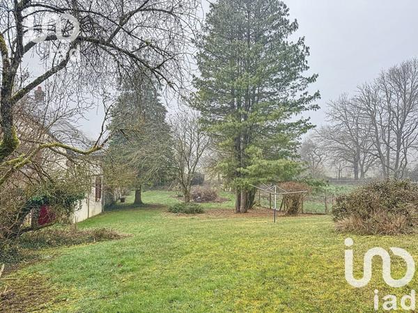 Maison traditionnelle 6 pièces de 150 m² à Saint-Maurice-sur-Aveyron (45230)