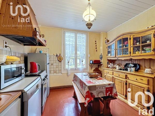 Maison traditionnelle 6 pièces de 150 m² à Saint-Maurice-sur-Aveyron (45230)