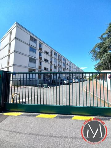 Bel appartement T3 - 69500 BRON