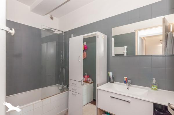 Appartement à vendre |  Frontignan |  4 pièces | 72 m²