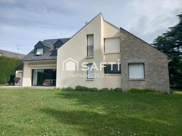 À VENDRE – Propriété de Prestige de 240 m² avec jardin Paysager de 3 200 m² – Habitable de Suite – Mayenne (53)
