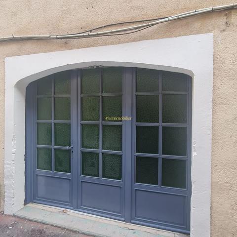 RARE A vendre sur Agde Local fermé  d'environ 13m²