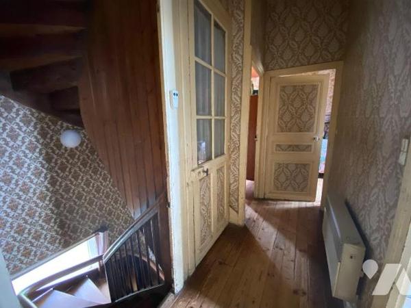 Maison à vendre à Plouha (22580) en Côtes-d'Armor (22)

Cette maison située à Plouha, dans le...