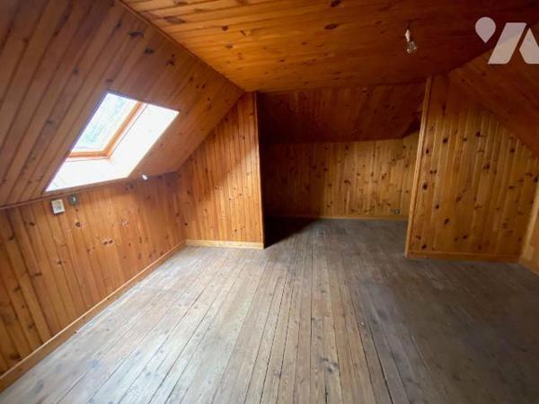 Maison à vendre à Plouha (22580) en Côtes-d'Armor (22)

Cette maison située à Plouha, dans le...