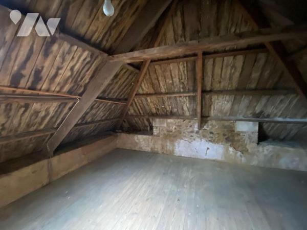 Maison à vendre à Plouha (22580) en Côtes-d'Armor (22)

Cette maison située à Plouha, dans le...