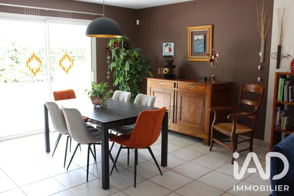 Maison à vendre 6 pièces 140 m² La Crèche