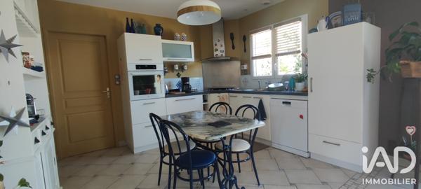 Maison à vendre 6 pièces 140 m² La Crèche