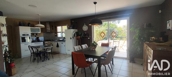 Maison à vendre 6 pièces 140 m² La Crèche