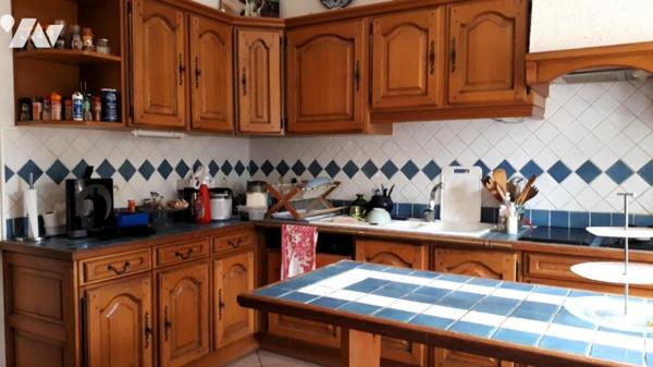 IMPOSANTE VILLA DE 7 CHAMBRES SUR 1332 M² DE TERRAIN