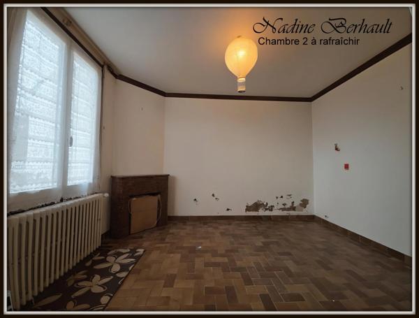 Maison Amilly 45, RDC à rénover + appartement et local commercial loués, Centre ville pour famille artisans ou marchand