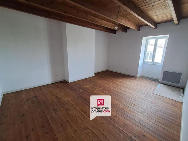 Maison rénovée de caractère  165 m² Terrain arboré