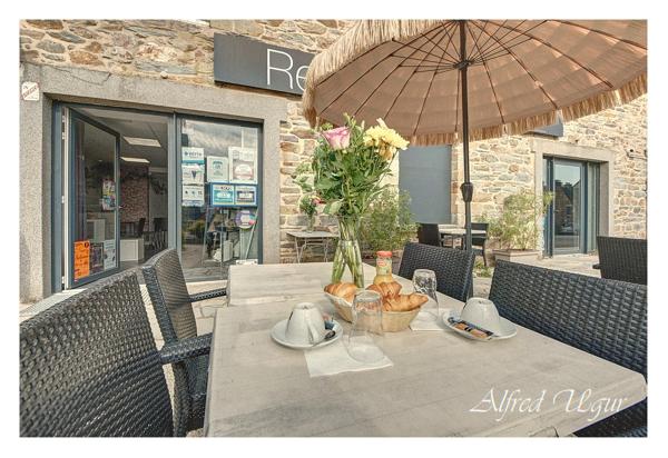 Café - Restaurant à COMBLESSAC (35330)
