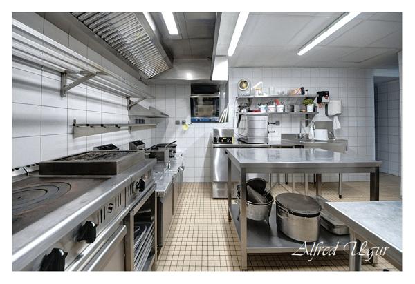 Café - Restaurant à COMBLESSAC (35330)