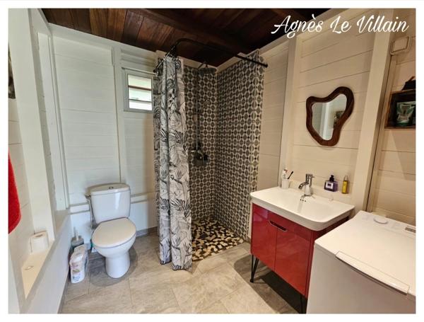 Terrain Plat avec petite maison proche Plage de Grande Anse
