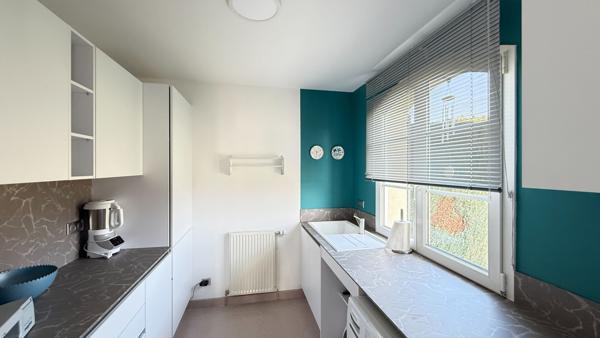 NOAILLES  PROCHE ,  BEAUVAIS A 5 MIN..MAISON 170m²  Habitables, 6 pièces, sous-sol total, piscine chauffée, terrain 1510m² environ