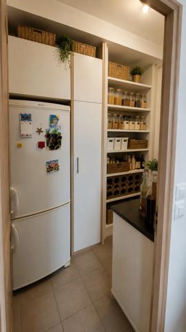 Duplex T3 lumineux avec espace bureau – Dernier étage – Faibles charges – Centre-ville
