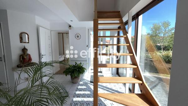 Maison
         4 pièces
        - 116 m² Exclusivité 359 000 € *