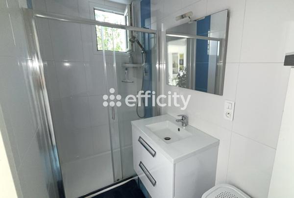 Maison
         4 pièces
        - 116 m² Exclusivité 359 000 € *