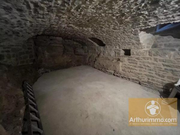 Vente                                                      Maison de village
                        
                     3 pièces                      66 m2                     à Chanac