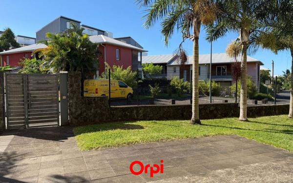 Appartement à vendre    3 pièces • 67 m2 Saint-Benoît