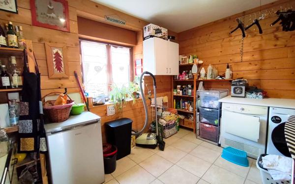 Maison à vendre    6 pièces • 184 m2 Mézières-sur-Seine