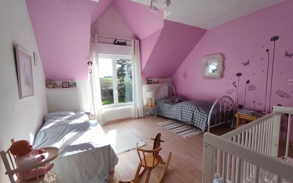 Maison à vendre    6 pièces • 184 m2 Mézières-sur-Seine