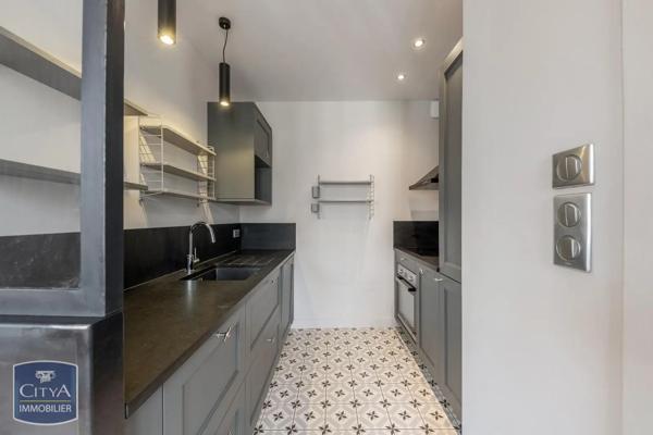 Appartement à louer 3 pièces 83.99m² Lyon (69002)