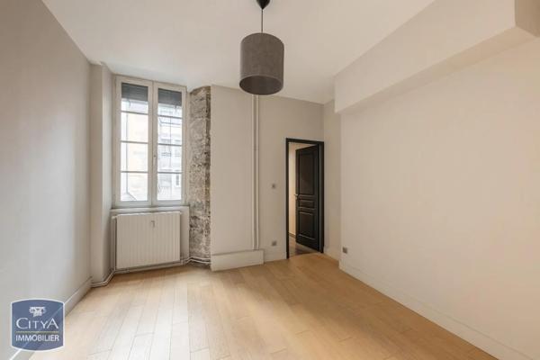Appartement à louer 3 pièces 83.99m² Lyon (69002)