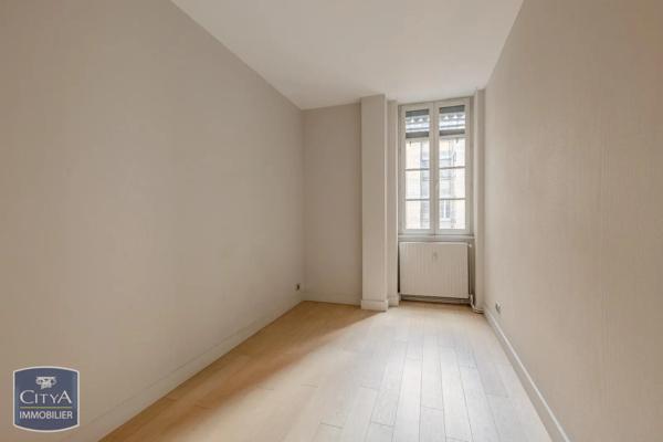 Appartement à louer 3 pièces 83.99m² Lyon (69002)