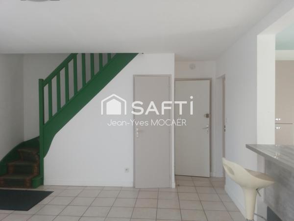 PLEYBEN (29190) ; En impasse, en lotissement, proche toutes commodités et axes routiers