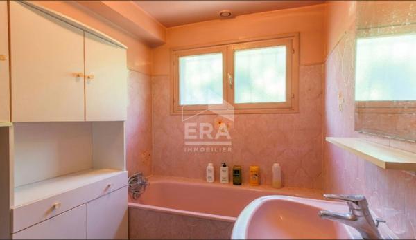 Maison 6 pièces à vendre à Beynes - 99,36 m² avec jardin et garage double