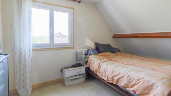 Maison 6 pièces à vendre à Beynes - 99,36 m² avec jardin et garage double