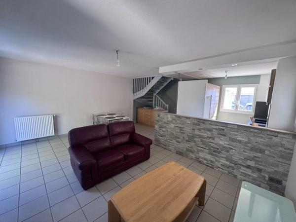 Maison mitoyenne 1 côté à louer, 4 pièces - Pessac 33600