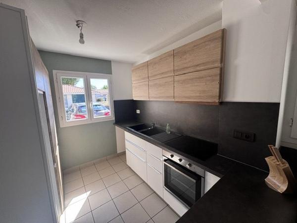 Maison mitoyenne 1 côté à louer, 4 pièces - Pessac 33600