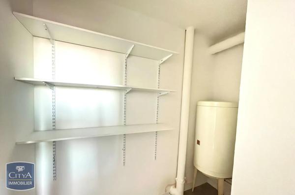 Appartement à louer 2 pièces 50.2m² Le Havre (76610)